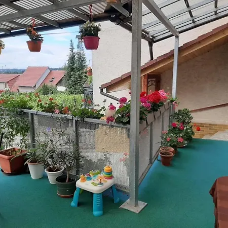 Luka Apartment Buchlovice